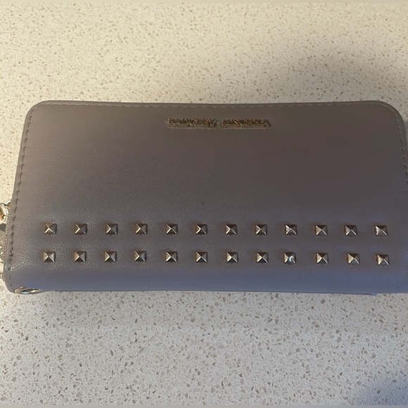 NWOT Bagley Mischka Taupe Long Wallet msrp $55 - Picture 6 of 8
